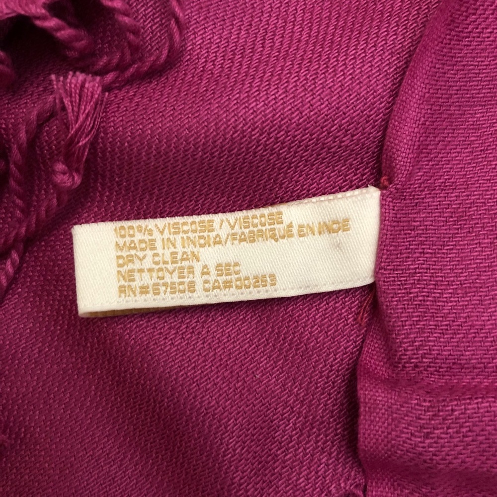 Collection18 Scarf - Picture 3 of 6